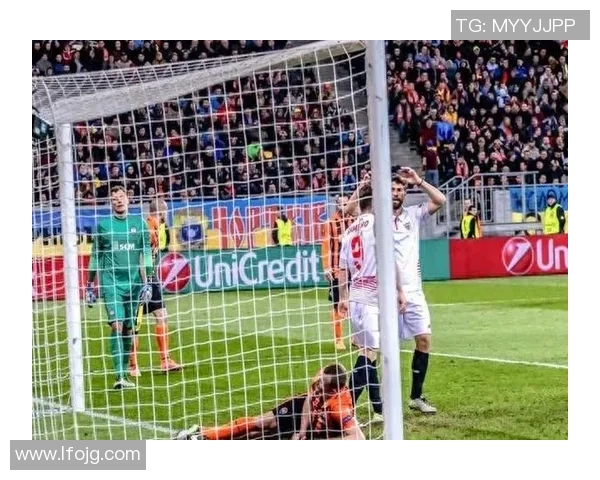 塞维利亚发挥稳定，打破西甲劲旅困局